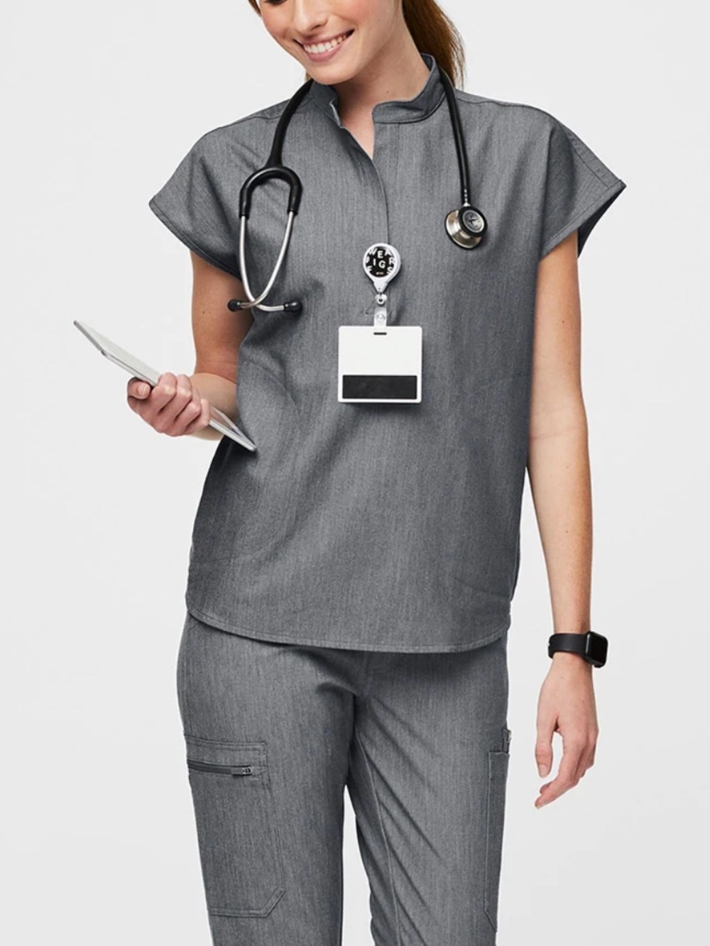 FIGS Rafaela Oversized Scrub Top Gray Technical Collection Women’s Large